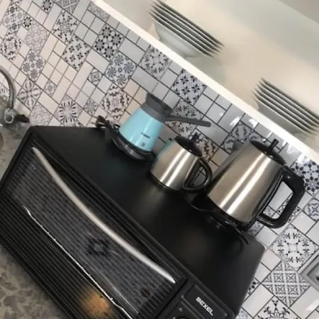 Fully Furnished Flat Close To The Sea In Karaburun Daire *