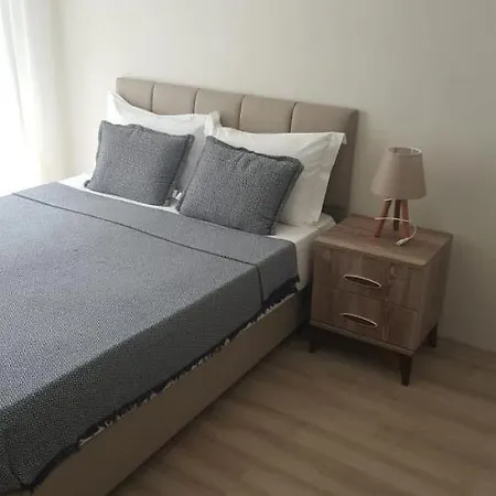 Fully Furnished Flat Close To The Sea In Karaburun Daire